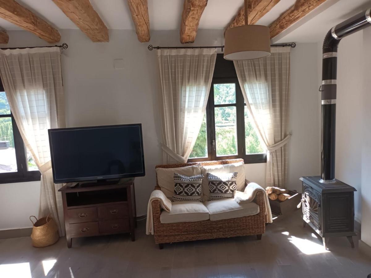 Vila Un Tros De Sal. Casa Rural A Gerri De La Sal. Exteriér fotografie
